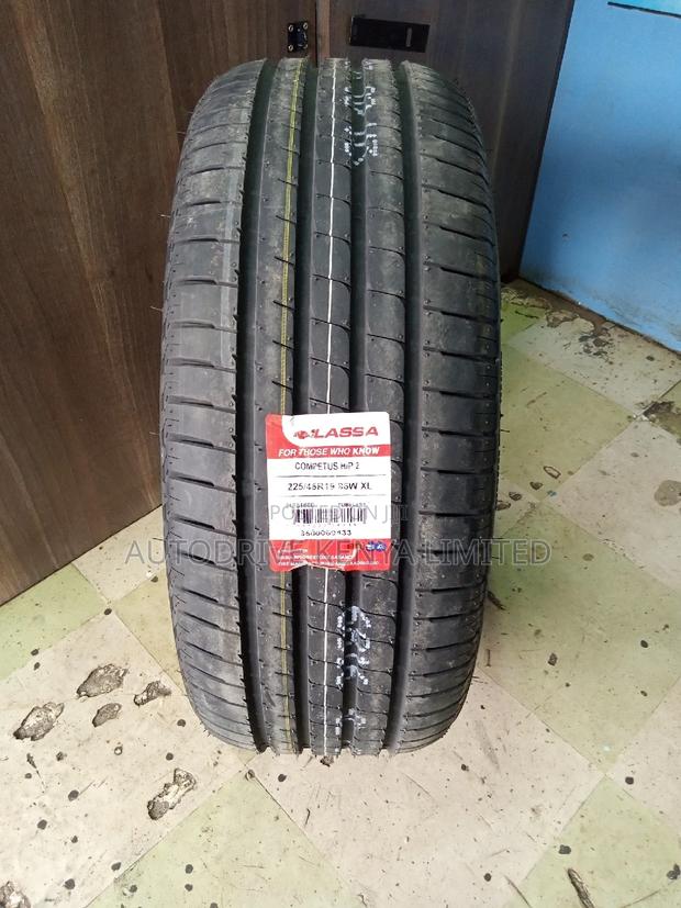 225/45r19 Lassa - main view