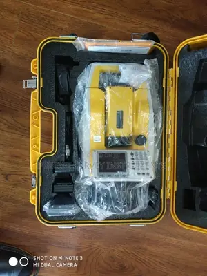 Hi Target ZTS 420R Reflectorless Total Station
