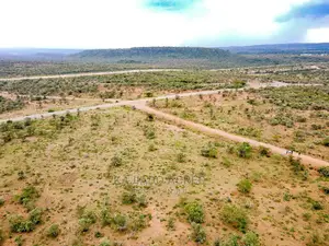 Prime 10 Acres Kimuka Distress Sale at 4m Per Acre