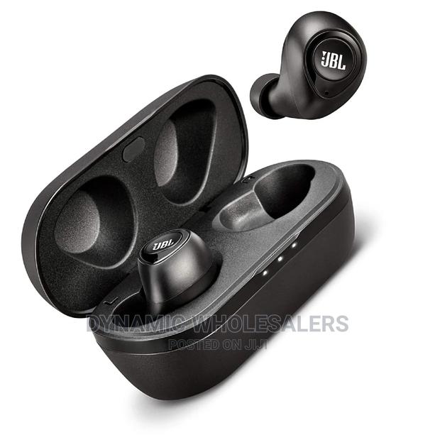 Brand New JBL Ear Ponds - thumbnail 2
