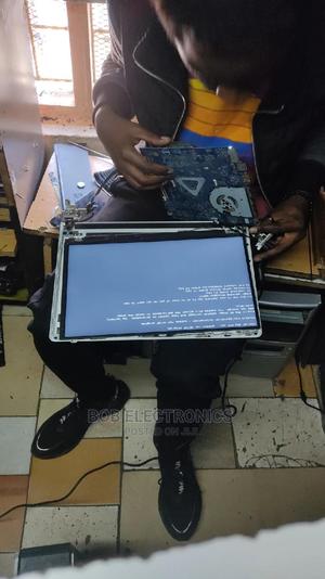 15.6 Laptop Screens - thumbnail 2