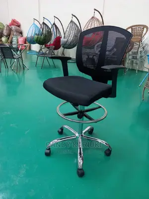 Comfy Height Adjustable Cashier Chair