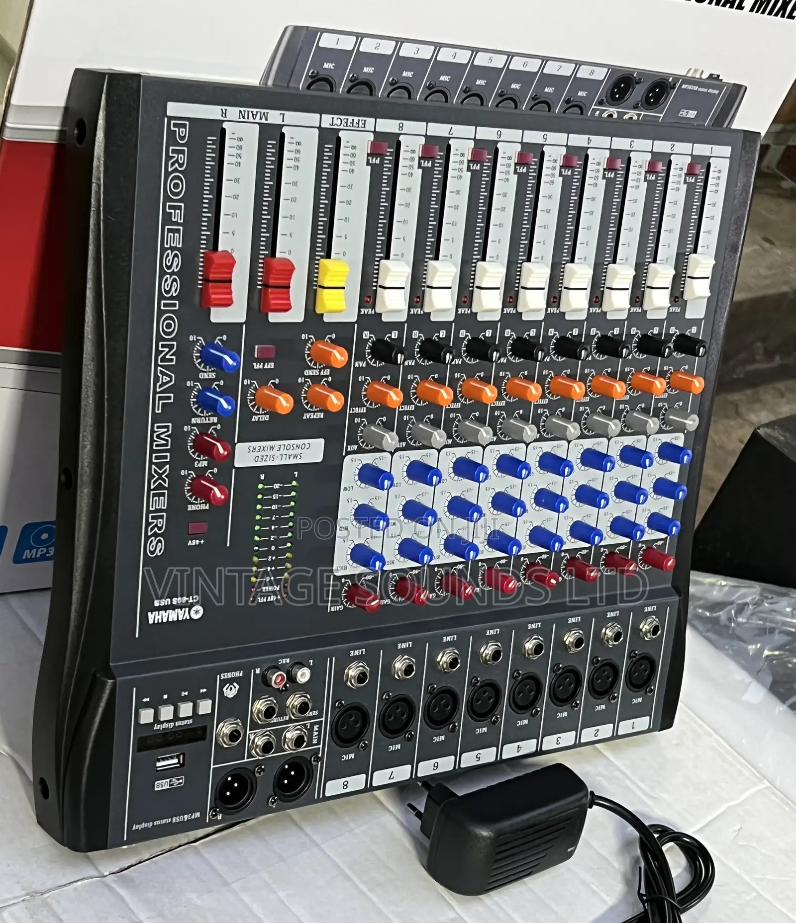 Yamaha Ct80s 8 Channel Audio Plain Mixer