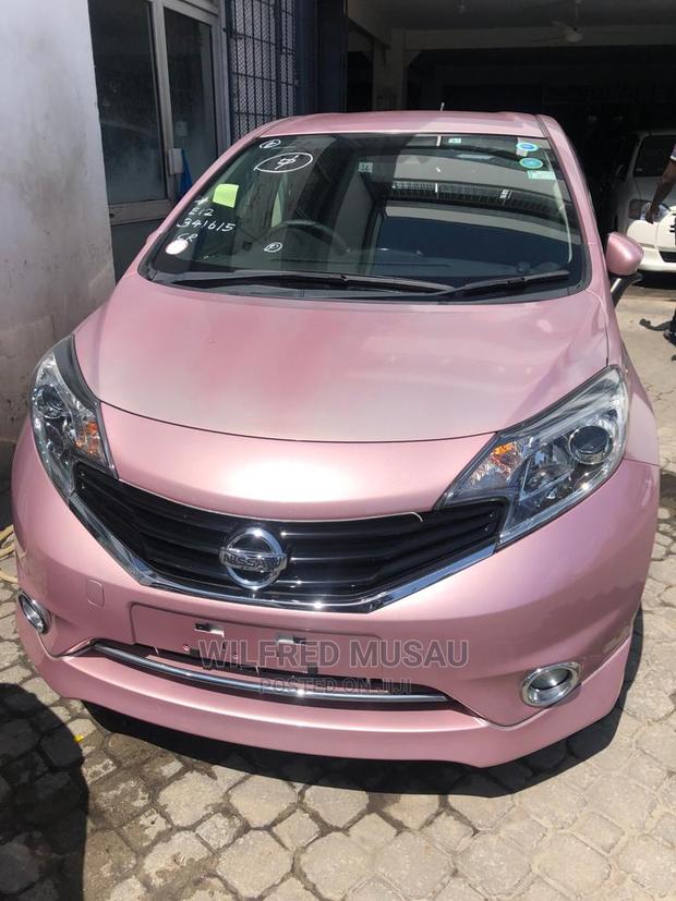 Nissan Note 2015 Pink