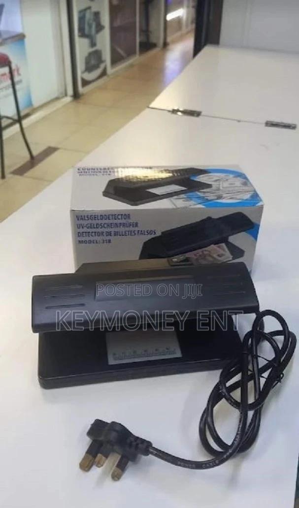 Stabilized Fake Notes Detector - main view