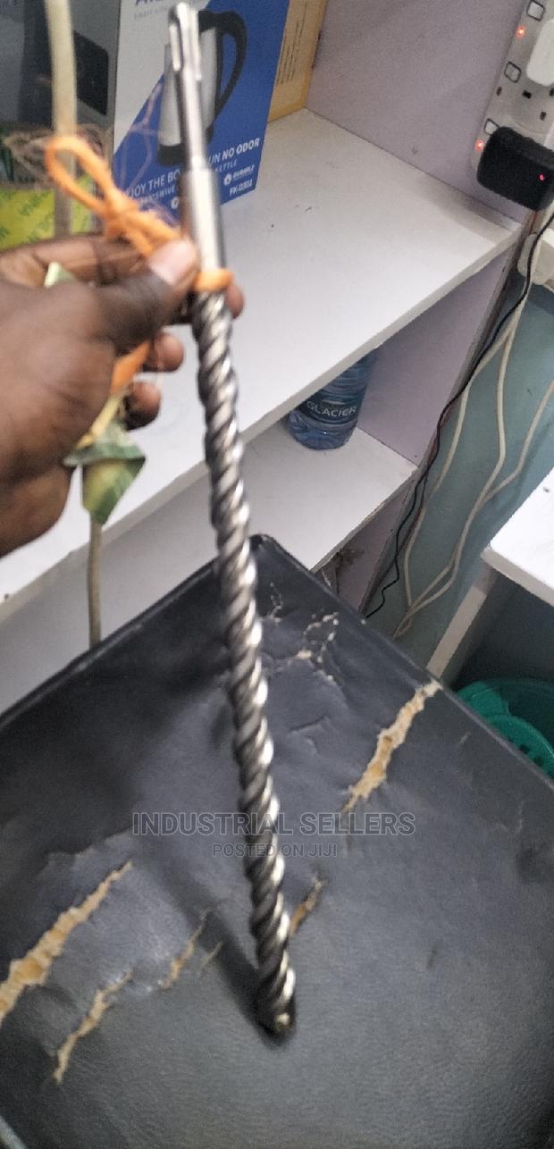 Brand New Concrete Drill Bit 20" - main view