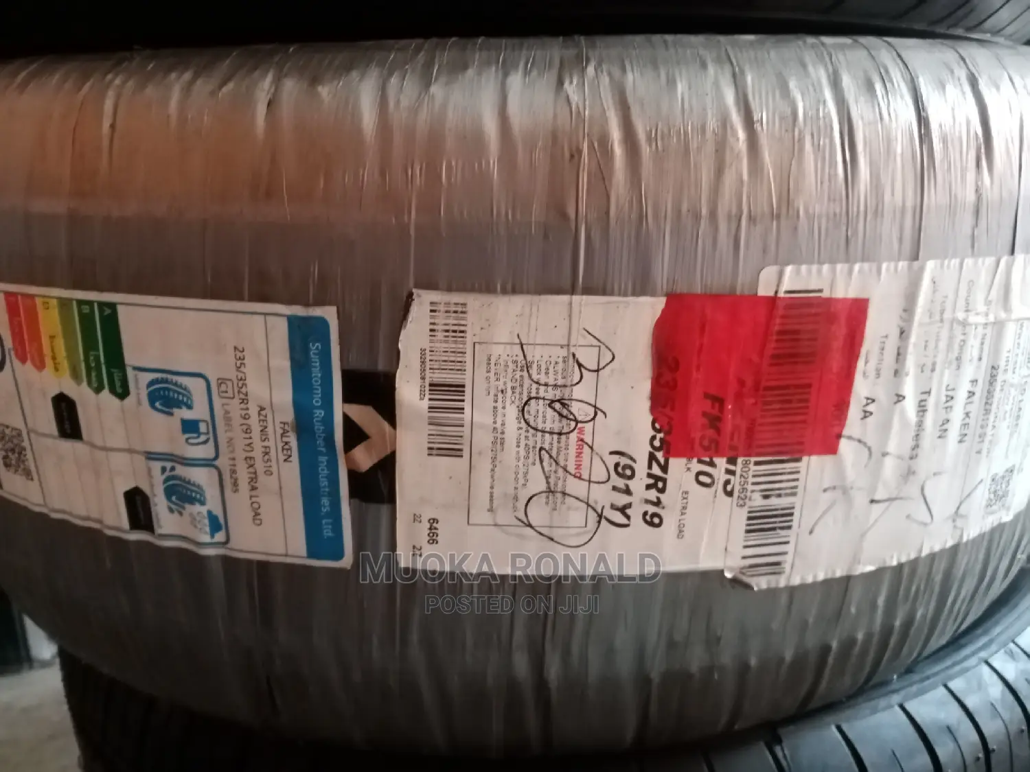 235/35r19 Falken Tyre