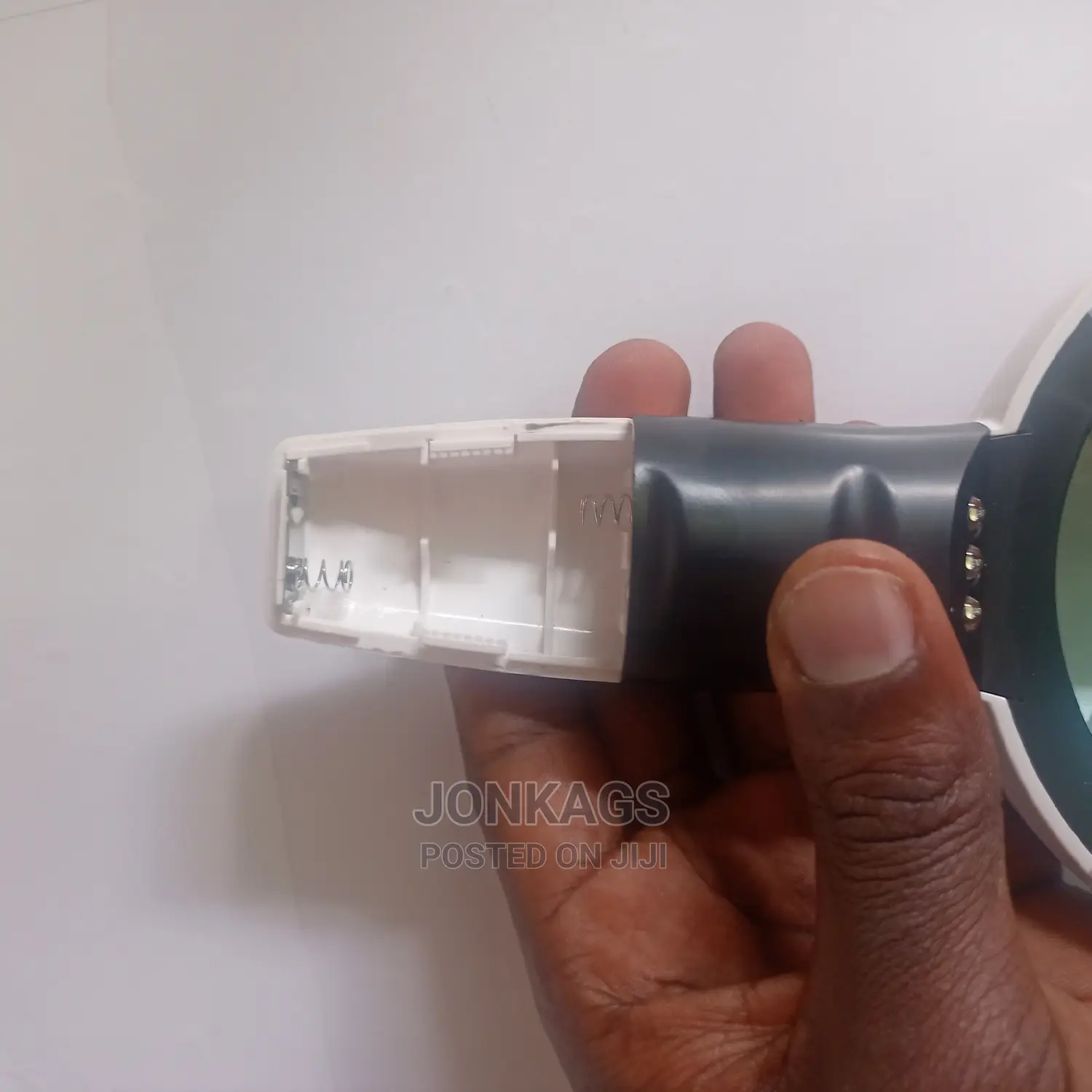 Thick Lens Magnifying Glass
