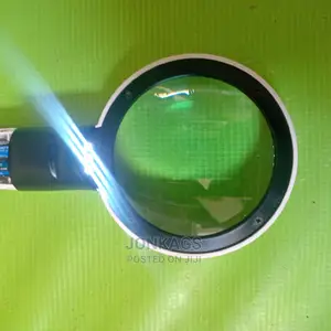 Handheld 110mm Magnifying Glass