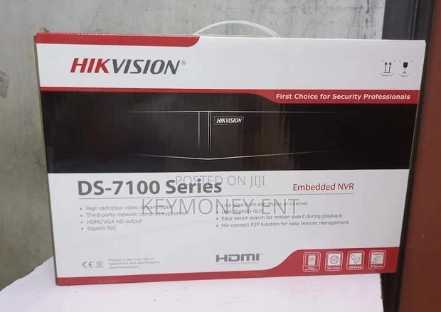 NVR 8 Channels Hikvision 7100series