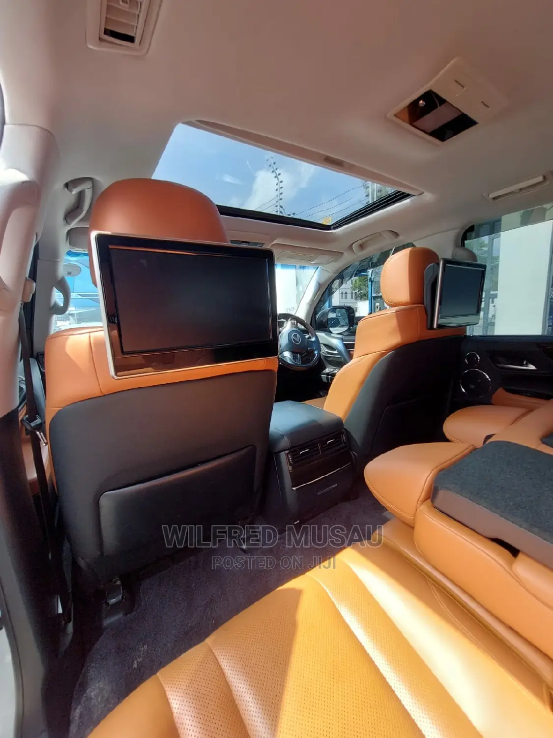Lexus LX 2017 White