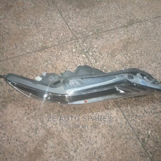 Harrier 2014 Headlight Non Xenon