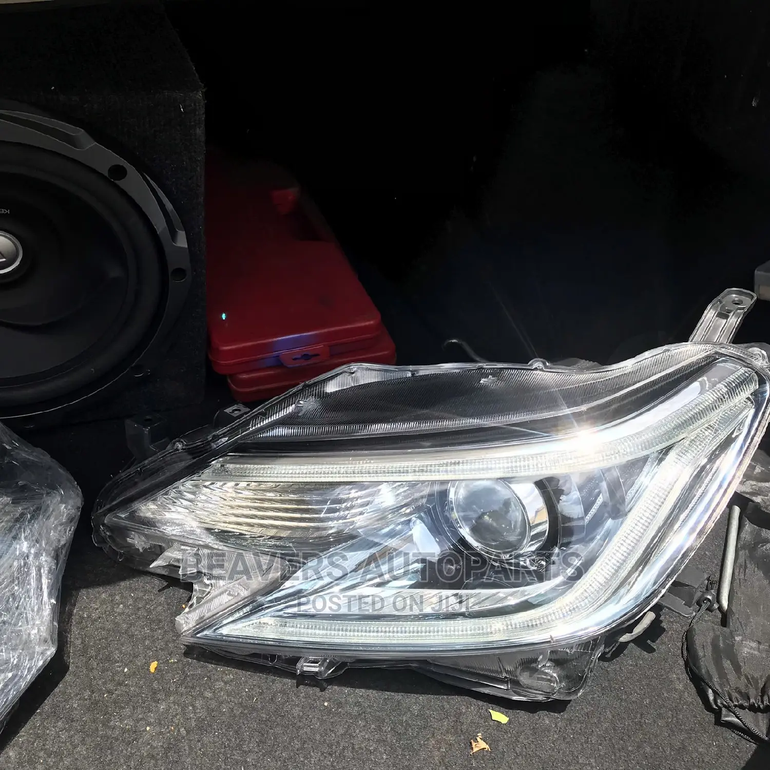 Mark X New Model Zenon Headlights