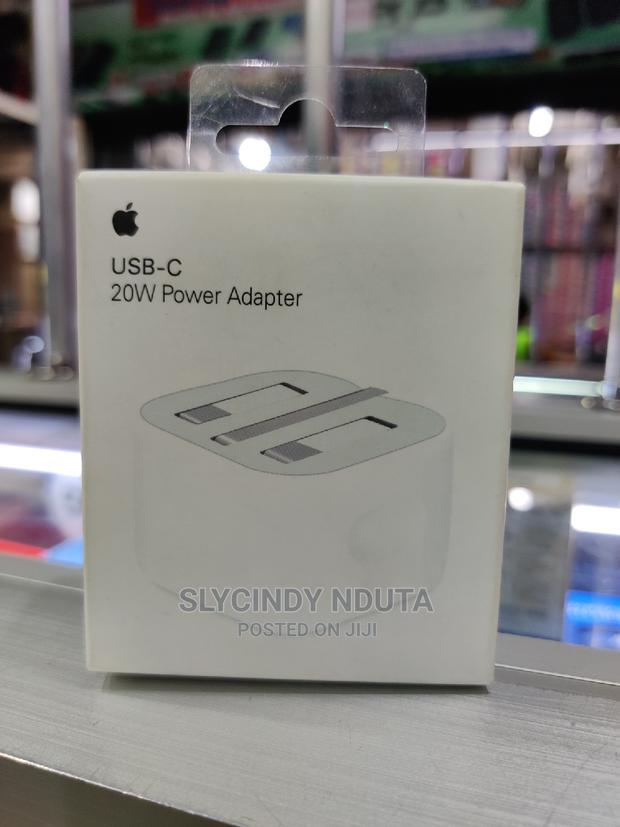 Apple Usb C 20w Power Adapter - thumbnail 2