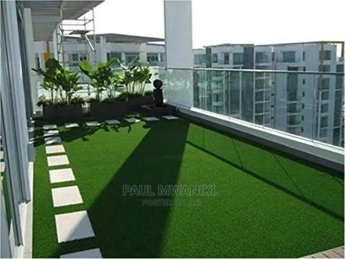 Quality Artificial Grass Carpet.- 9mm - 35mm.