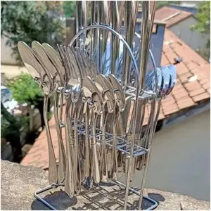 24 Pieces Cutlery Set.