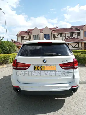 BMW X5 xDrive35i AWD (3.0L 6cyl 8A) 2016 White