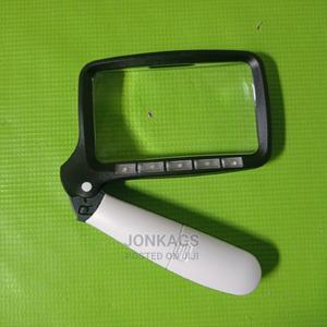 Acrylic Magnifying Rectangular Glass - thumbnail 2