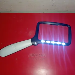 Magnifying Glass With 5 LED Lights