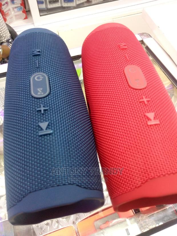 JBL Speakers Charge 4 - main view