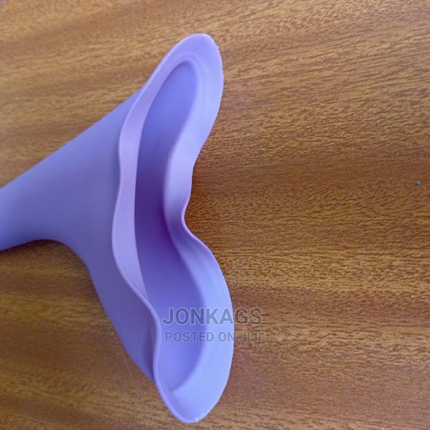 Female Stand Urinary Funnel - thumbnail 4