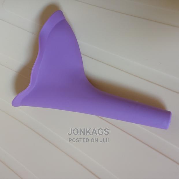Travel Portable Female Urinary Device - thumbnail 4