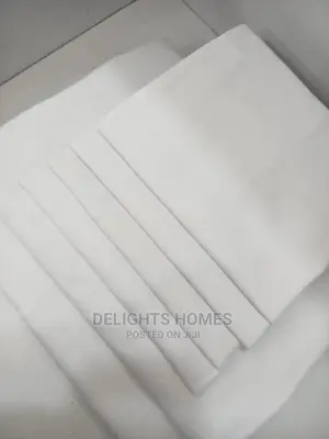 Plain White Bedsheet 7x8