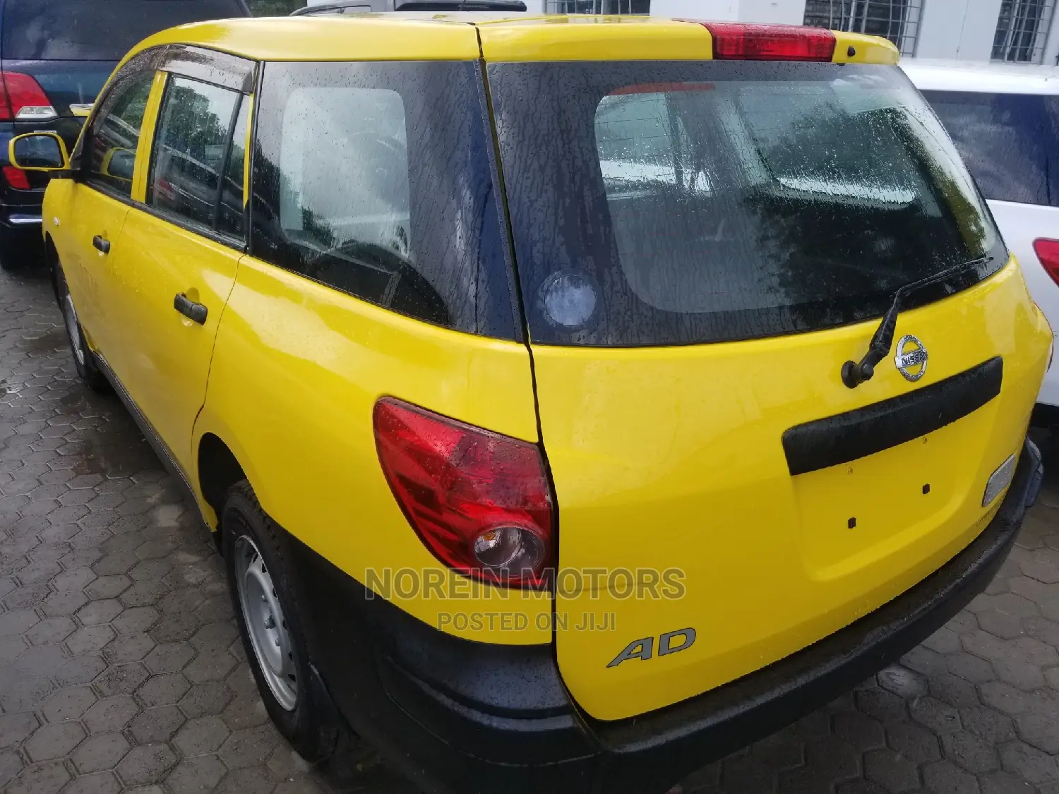 Nissan Advan 2015 Yellow