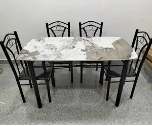 Pure Marble Dining Tables