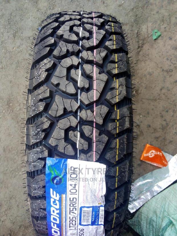 235/75r15 A/T Windforce Tyres Made in China