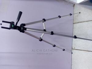 Tripod Stand - main view