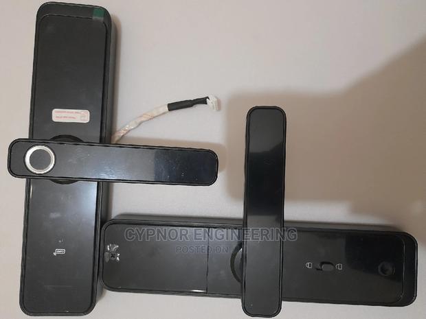 Fingerprint And Cards Smart Lock For Stores - main view