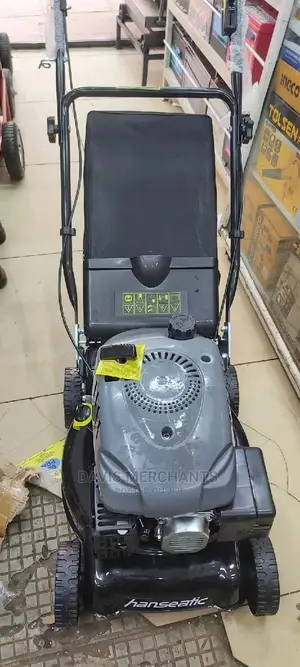 High Quality 4 Stroke Petrol Lawn Mower Designed in Germany