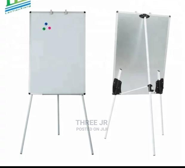 Quality Tripod Flip Chart Stand - main view