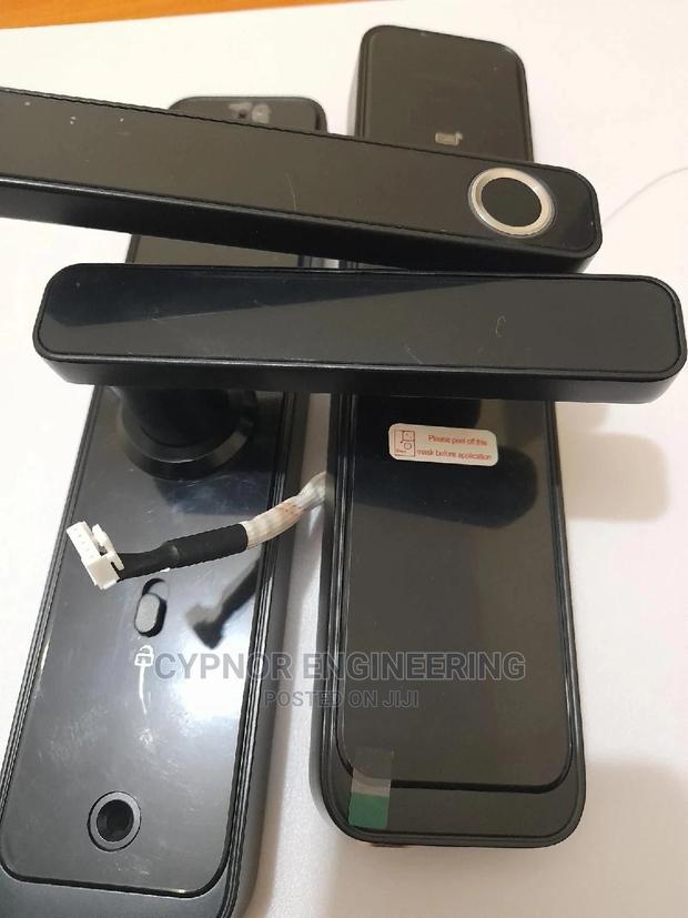 Stores Fingerprint And Cards Smart Lock - main view