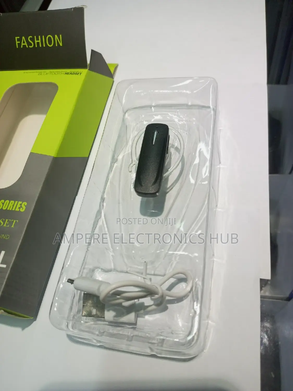 Bluetooth Earphones - Single Ear