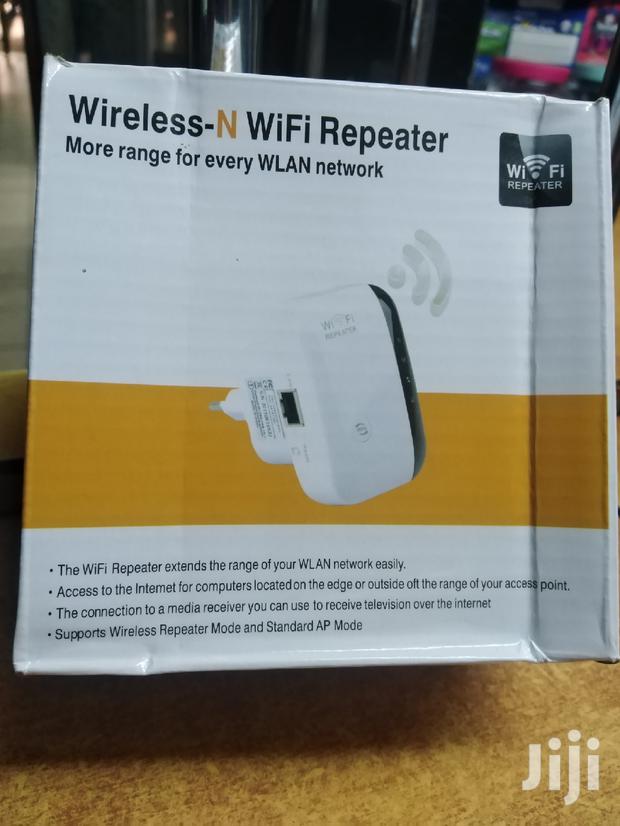 Wifi Extender/ Wifi Booster - main view