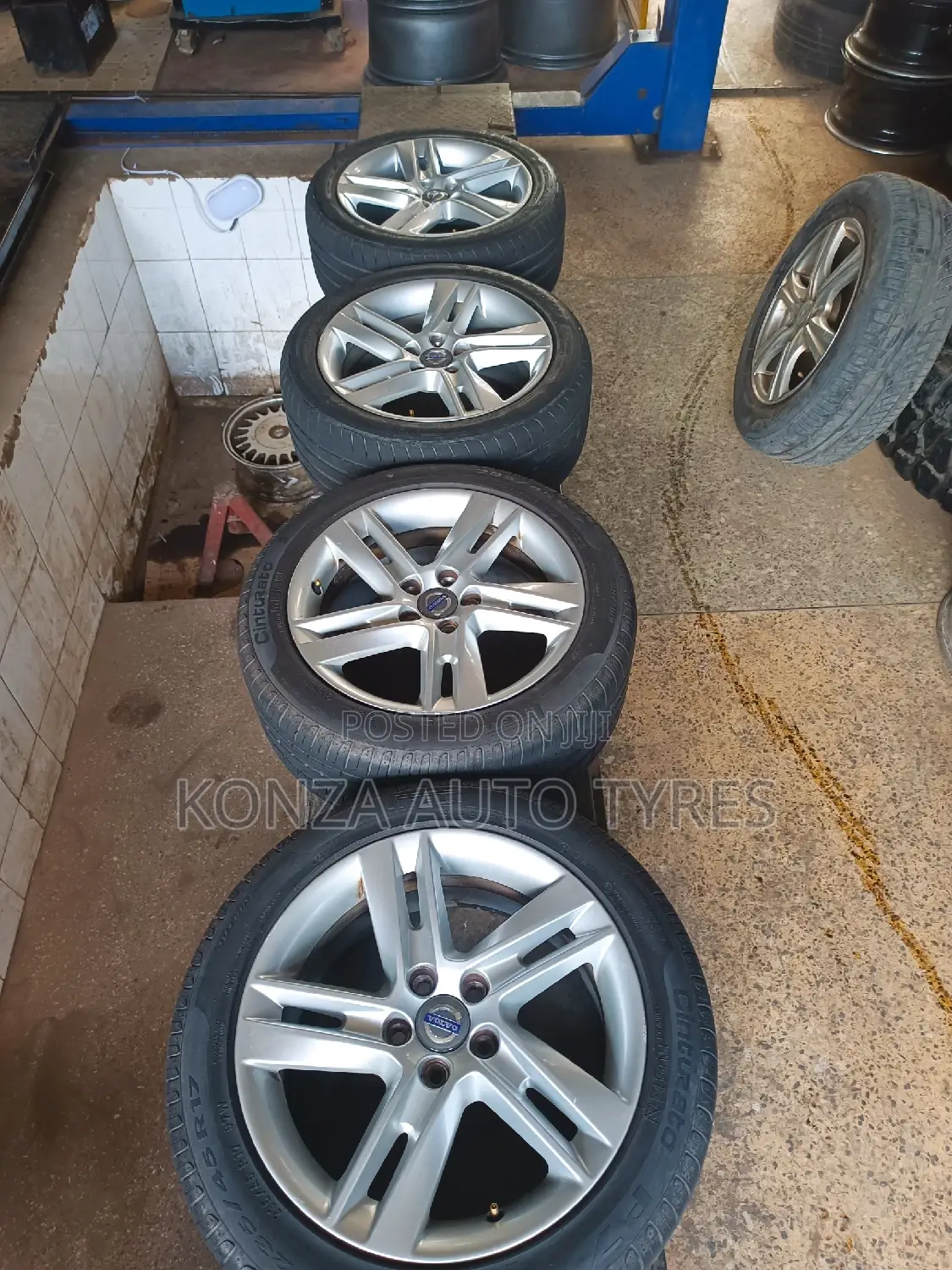 Volvo Sport Rims Size 17 Set of Four