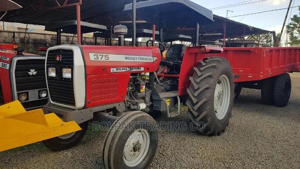 Massey Ferguson Mf375 - thumbnail 2