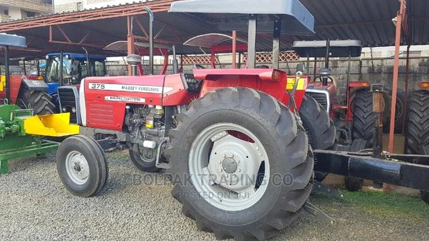 Massey Ferguson Mf375 - thumbnail 4