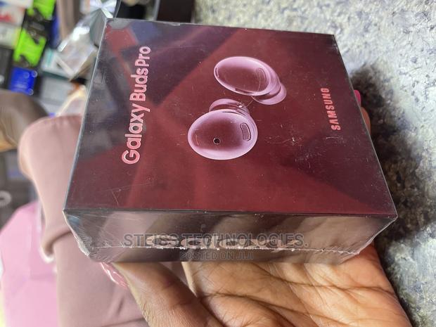 Samsung Galaxy Buds Pro - main view