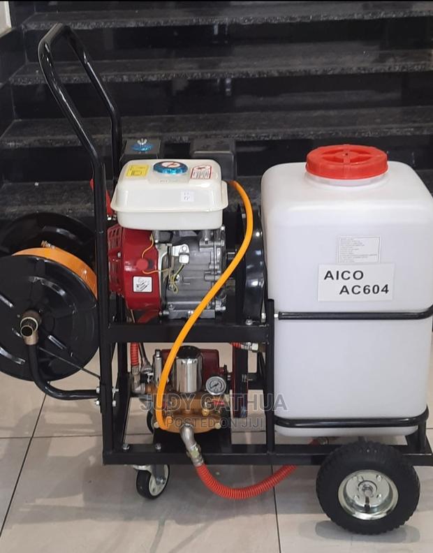 Farm Trolley Sprayer With Engine Handle - main view