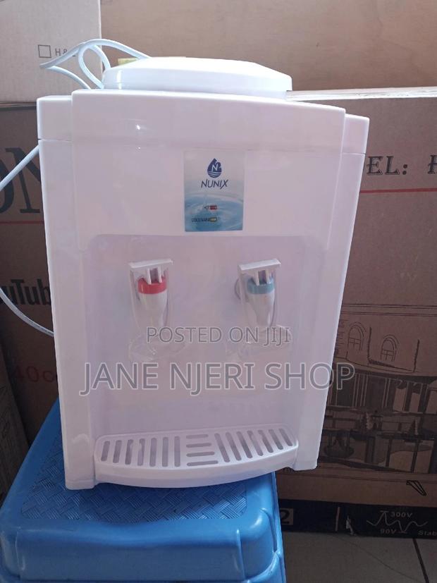 Table Top Dispenser - main view