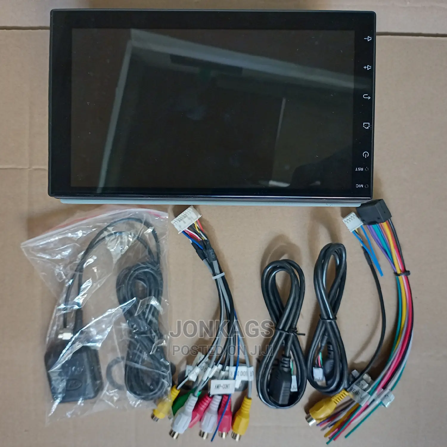 32gb Car Android Stereo:7 Inches Carplay and Android Auto