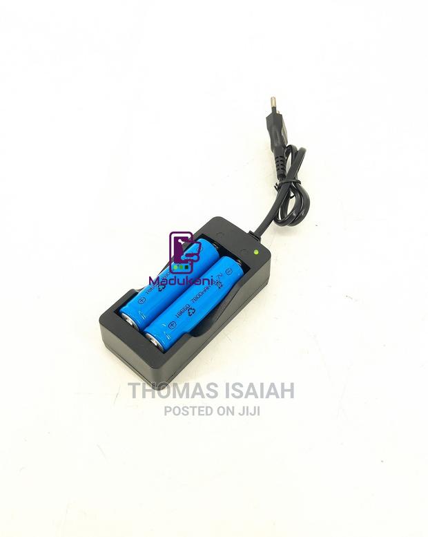 18650 Battery Dual Intelligent Rapid Charger With Two 18650