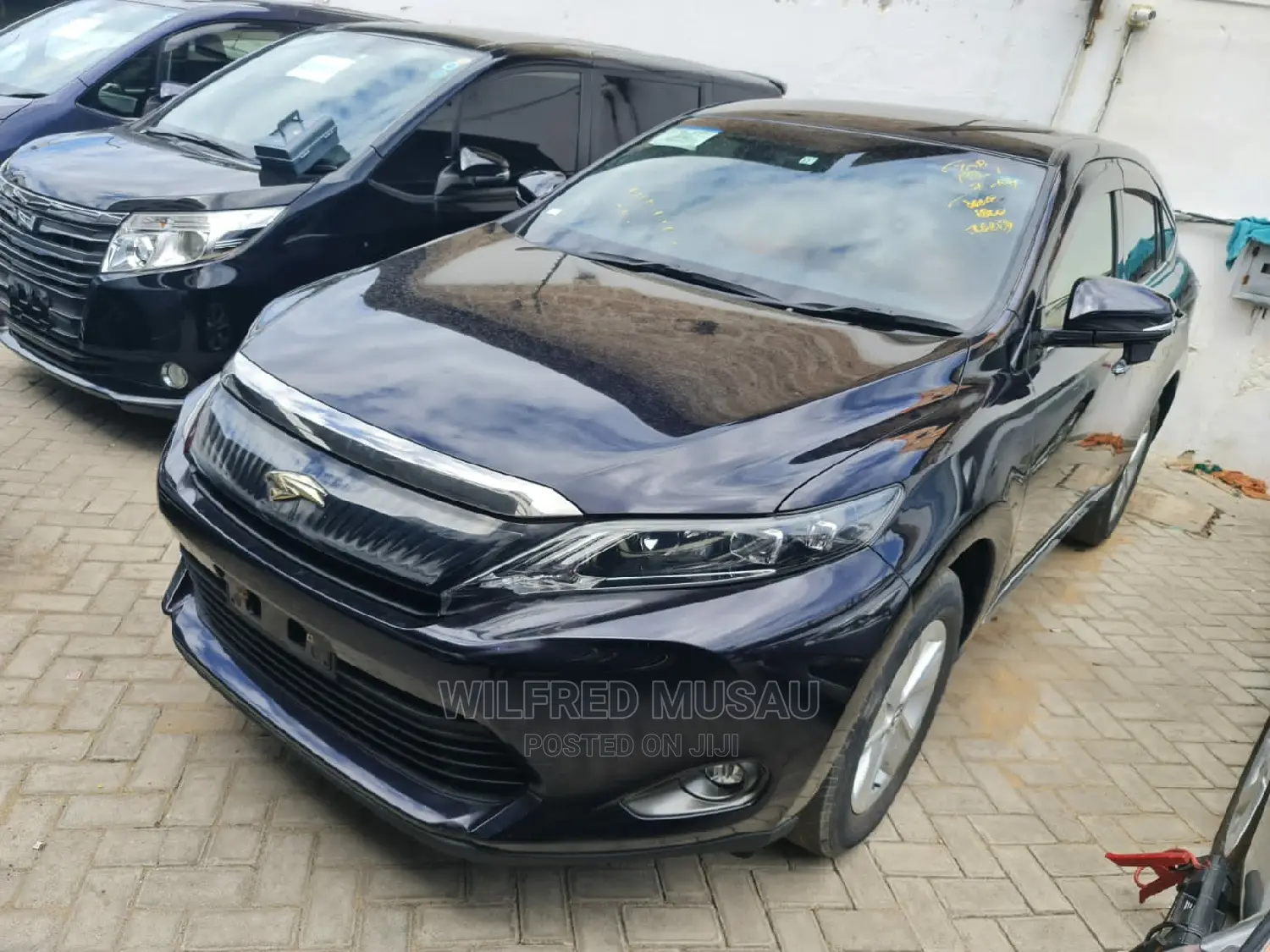 Toyota Harrier 2.0 2015 Purple