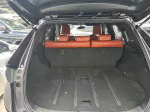 Toyota Harrier 2.0 2015 Purple