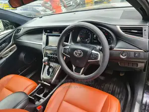 Toyota Harrier 2.0 2015 Purple