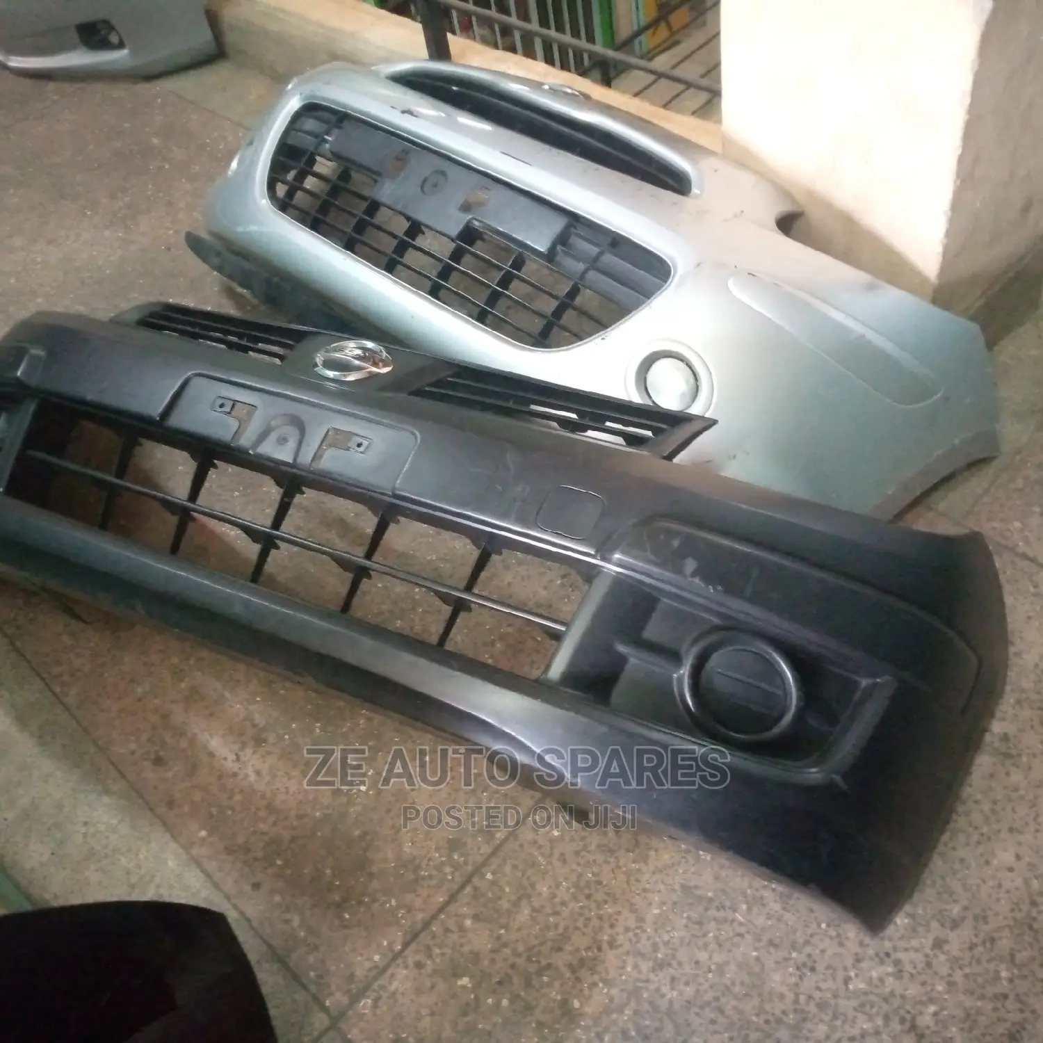Nissan Ad Front Bumper
