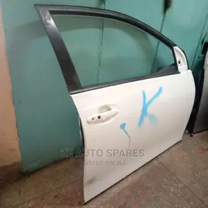 Axio 2007 Rhs Door